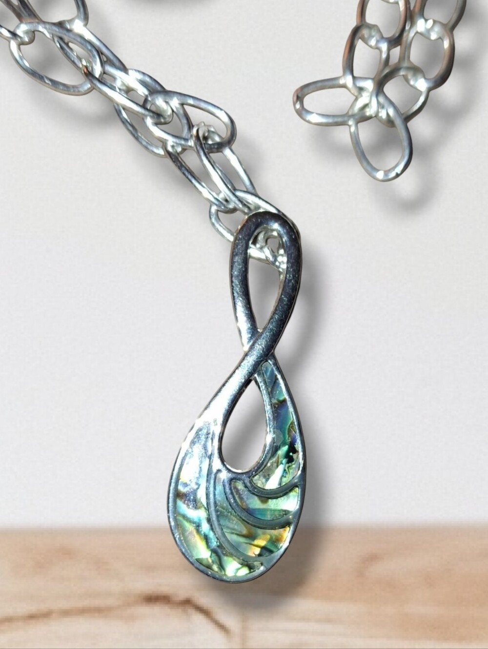 Puau Shell Abalone Silvertone infinity fashion necklace On Chain